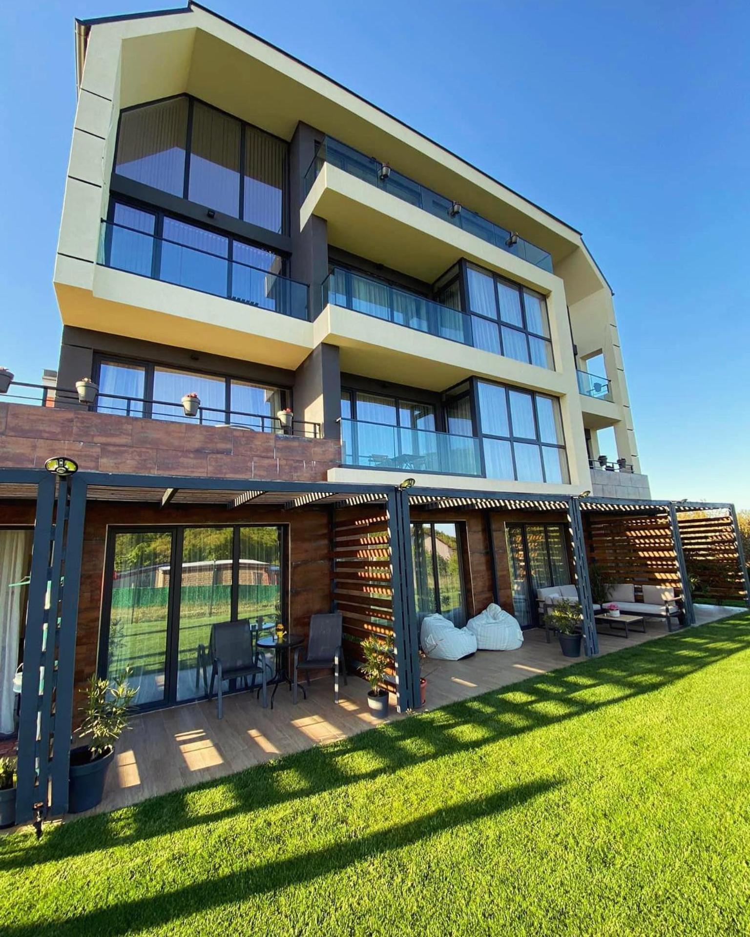 D&N Apartments Синеморец Экстерьер фото